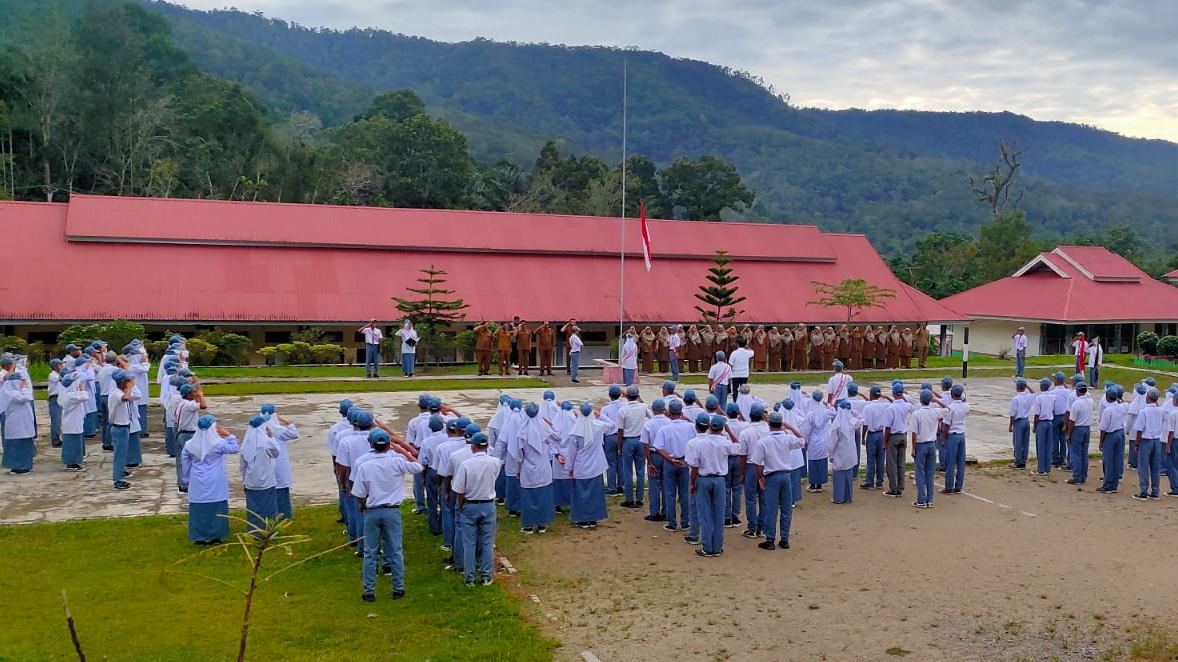 UPACARA PENGIBARAN BENDERA